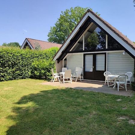 Vrijstaande Recreatiebungalow Met Slaapvide Posterholt Екстериор снимка