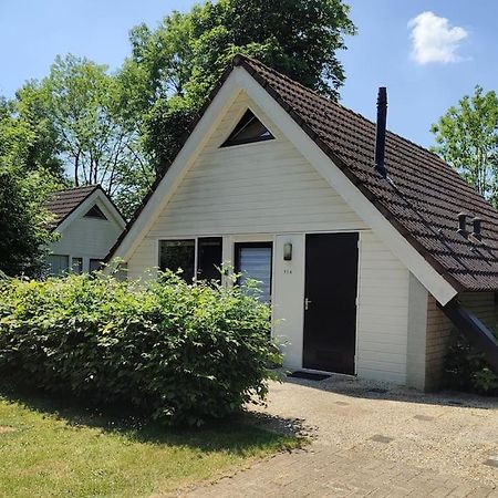 Vrijstaande Recreatiebungalow Met Slaapvide Posterholt Екстериор снимка