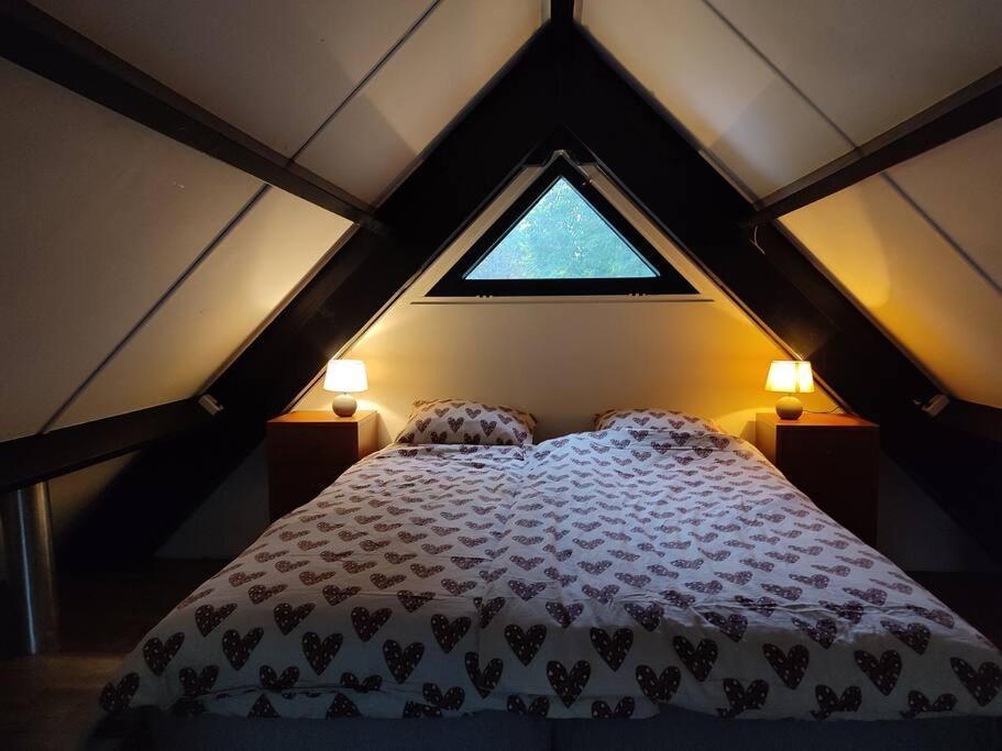 Vrijstaande Recreatiebungalow Met Slaapvide Posterholt Екстериор снимка